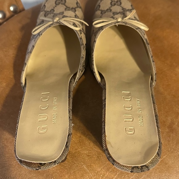 Vintage Gucci Kitten Heels - Picture 5 of 9